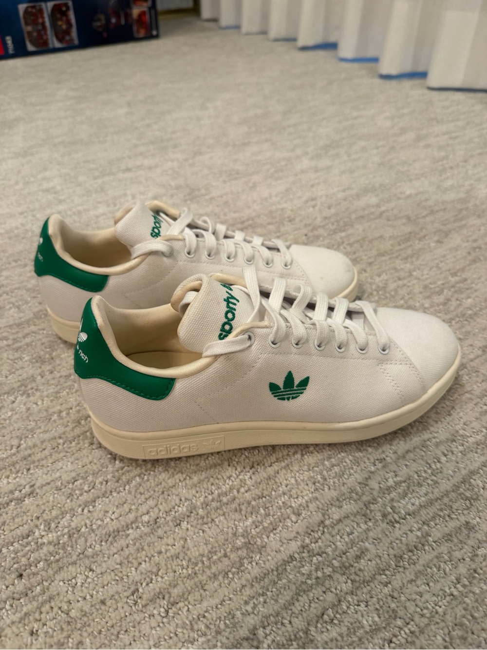 Sporty & Rich White Canvas Sneakers with Green Heel Tabs
